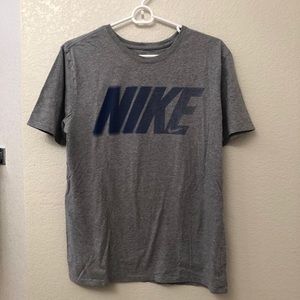 Nike Men’s Tee